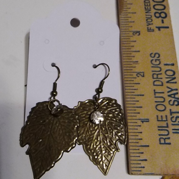 Nwt Bronze Leaf with Crystal - Picture 5 of 5
